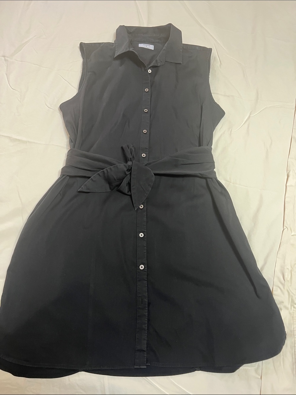 UNTUCKit Sleeveless Black Shirt Dress with Waist Tie